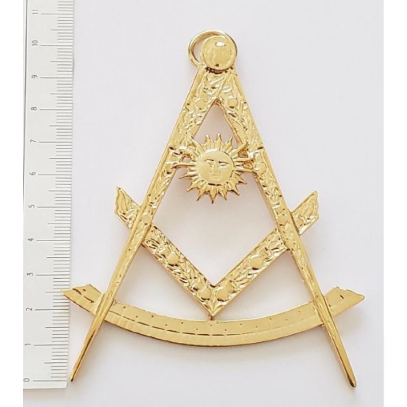 Masonic Marshall Collar Jewel in Gold Tone