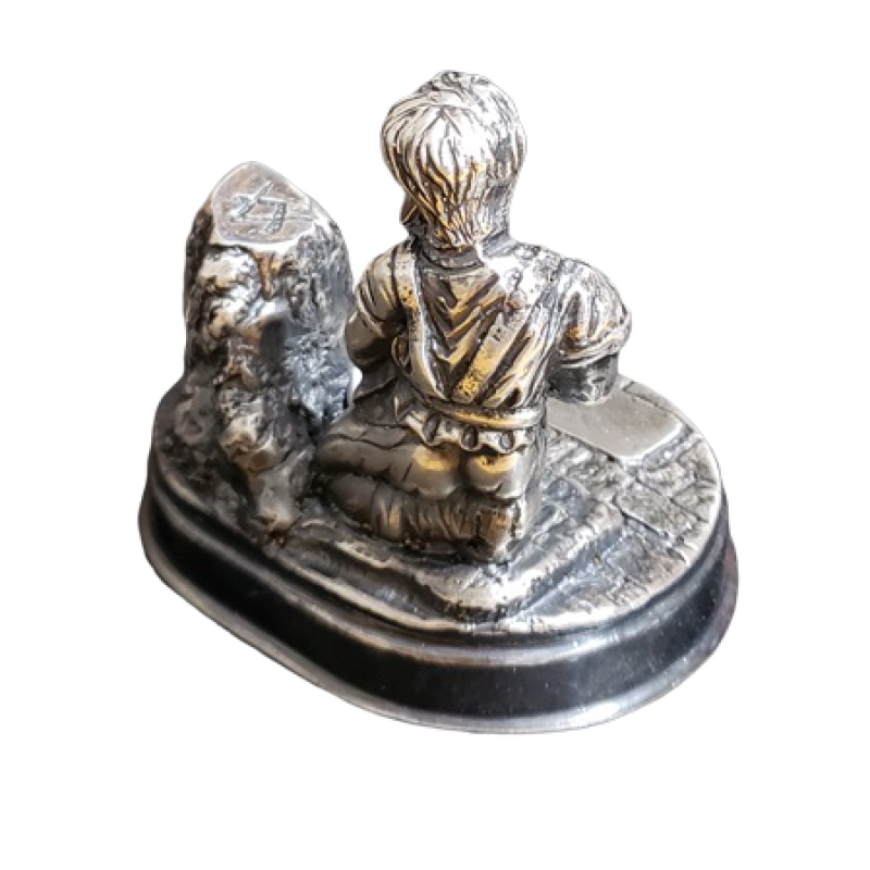 Masonic sculpture apprentice