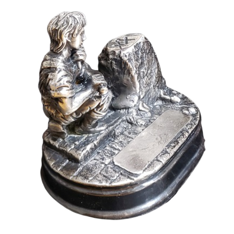 Masonic sculpture apprentice