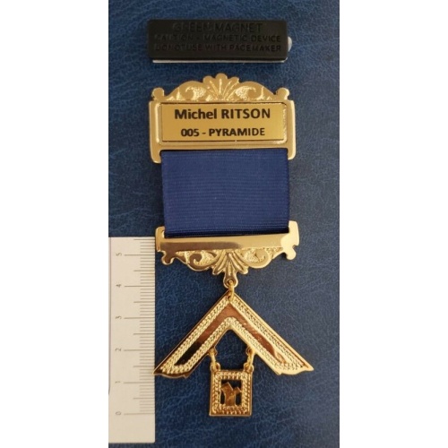 Past Master gold plated Jewel For Masonic Collar Regalia Freemasonry