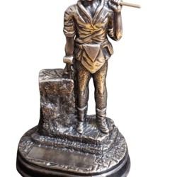Masonic statue journeyman