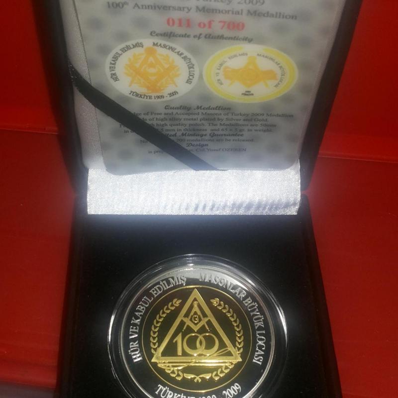 Grand lodge of independent and admitted masons of Turkey 100th years medallion