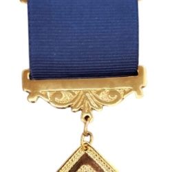 Past Master gold plated Jewel For Masonic Collar Regalia Freemasonry