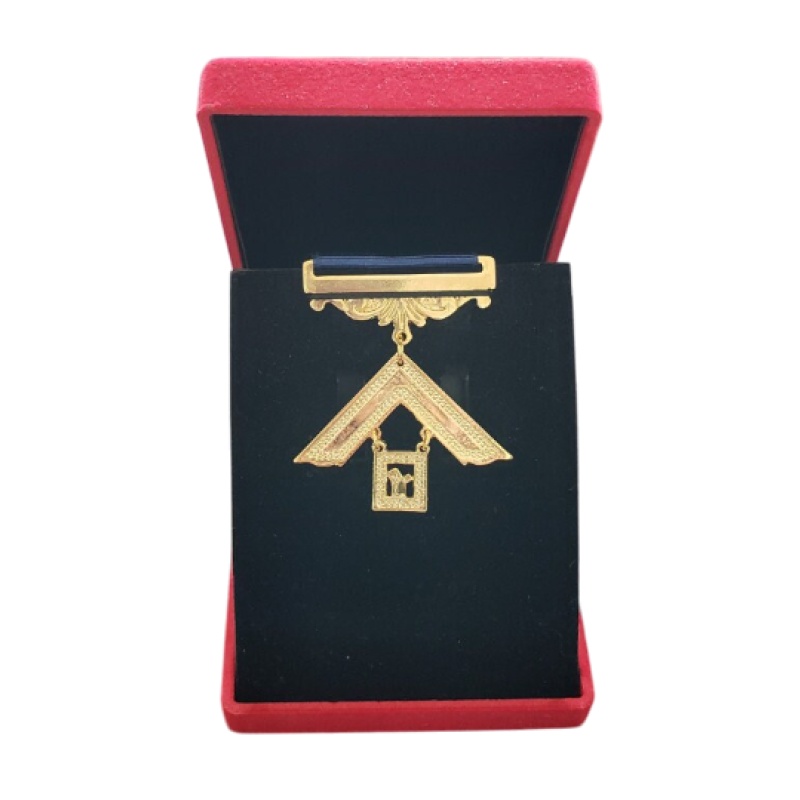 Past Master gold plated Jewel For Masonic Collar Regalia Freemasonry